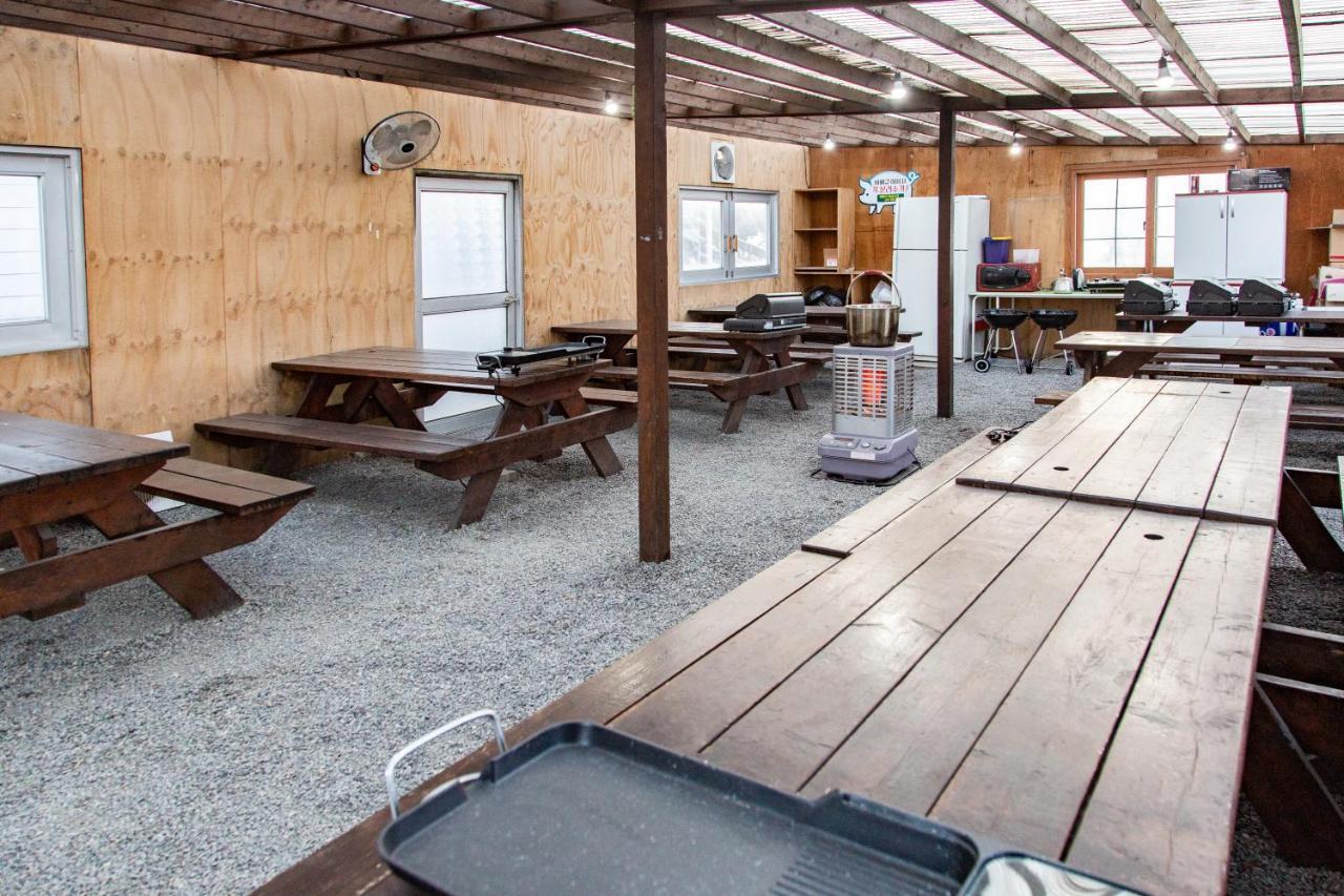 Santa Beach Pension Gangneung Exterior photo